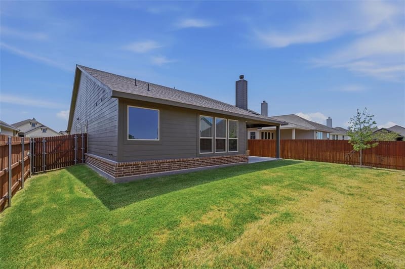 1229 Sabine River Lane, Springtown TX 76082 - Photo 33