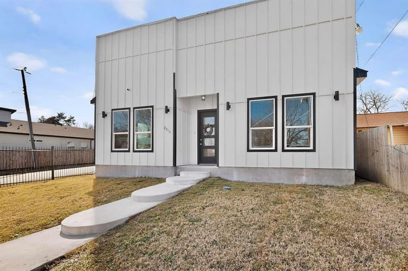 2015 Volga Avenue, Dallas TX 75216 - Photo 36