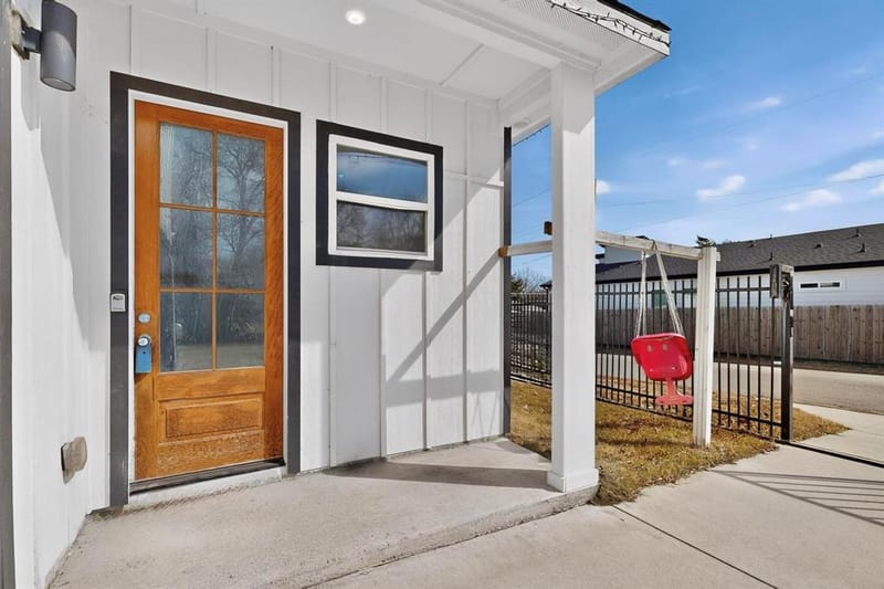 2015 Volga Avenue, Dallas TX 75216