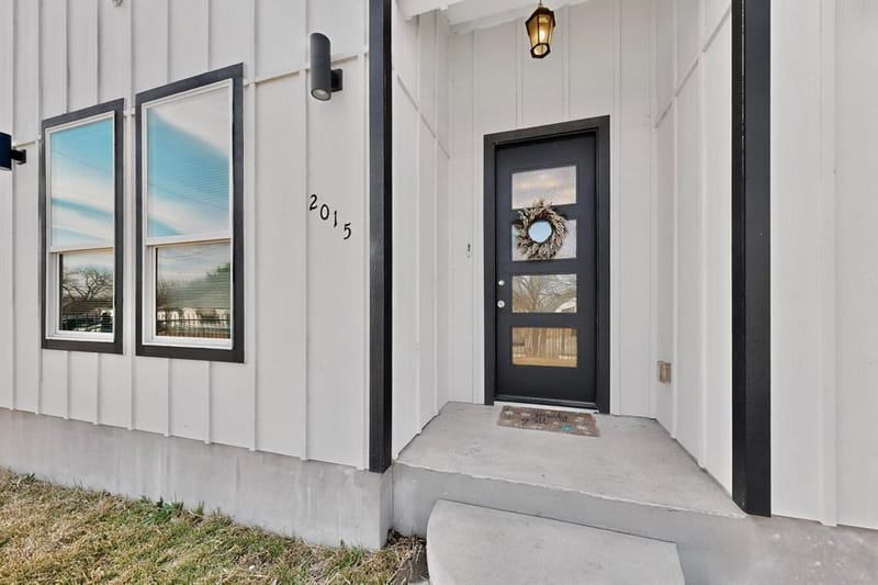 2015 Volga Avenue, Dallas TX 75216 - Photo 9