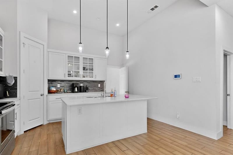 2015 Volga Avenue, Dallas TX 75216 - Photo 14