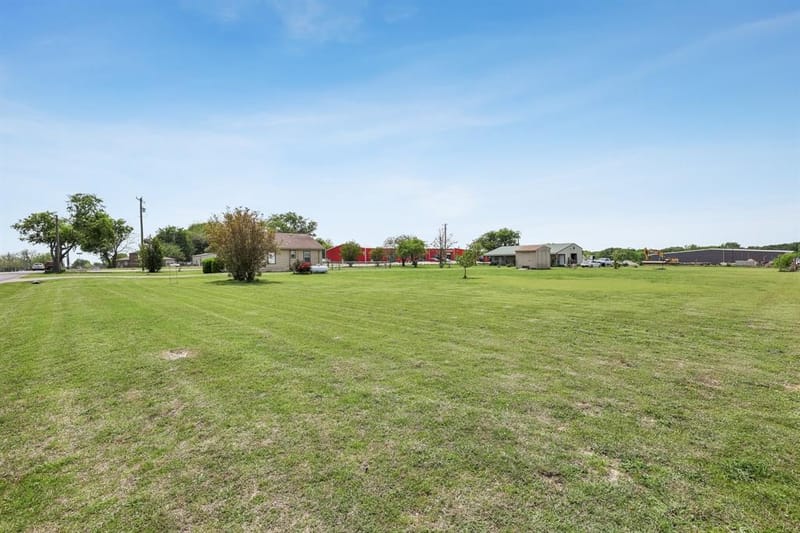 2011 Miller Road, Melissa TX 75454 - Photo 9