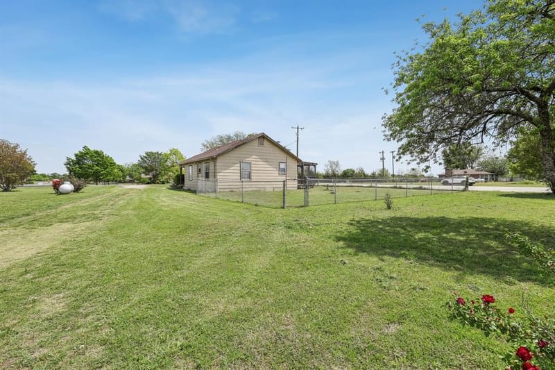 2011 Miller Road, Melissa TX 75454 - Photo 14