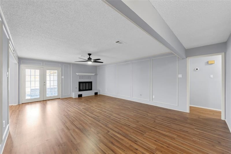 2827 Cross Timbers Drive, Irving TX 75060 - Photo 27