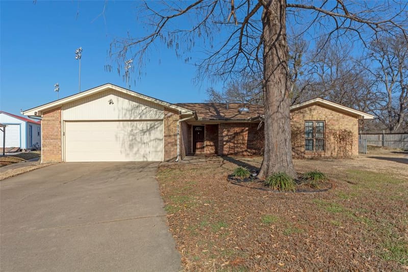 2827 Cross Timbers Drive, Irving TX 75060 - Photo 30