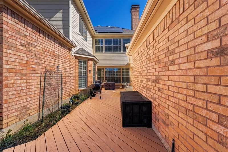 8525 Castle Creek Road, North Richland Hills TX 76182 - Photo 38