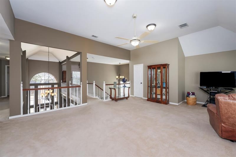 8525 Castle Creek Road, North Richland Hills TX 76182 - Photo 18