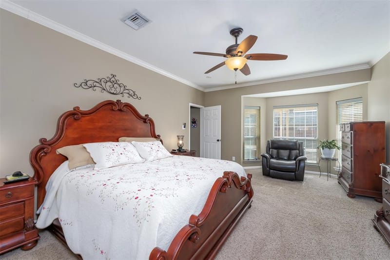 8525 Castle Creek Road, North Richland Hills TX 76182 - Photo 29