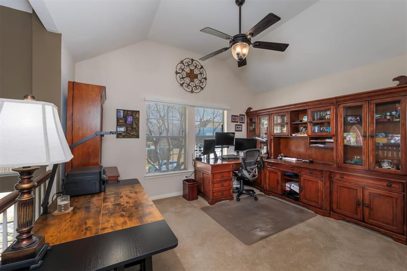 8525 Castle Creek Road, North Richland Hills TX 76182 - Photo 25
