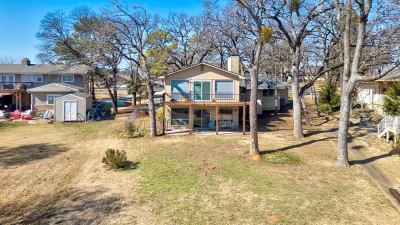 207 Kiowa Drive W, Lake Kiowa TX 76240 - Photo 23
