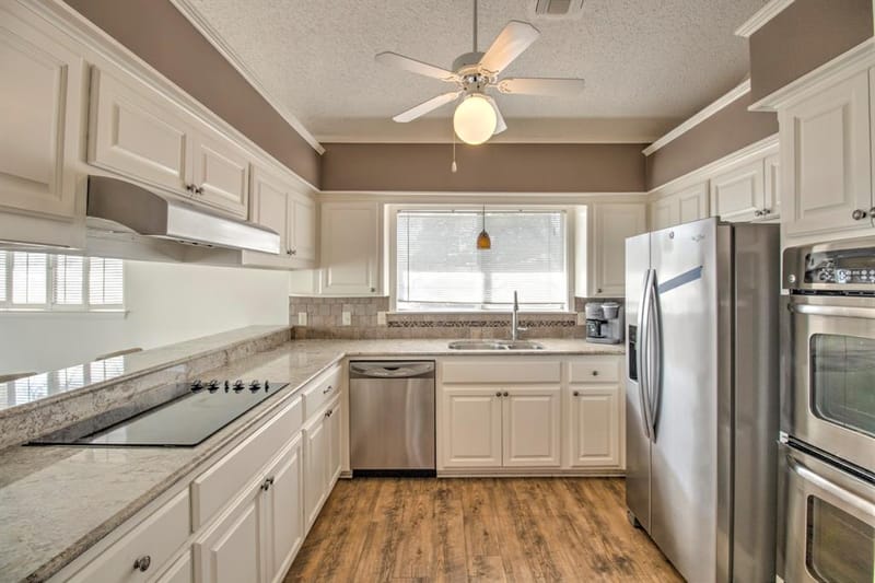 207 Kiowa Drive W, Lake Kiowa TX 76240 - Photo 13