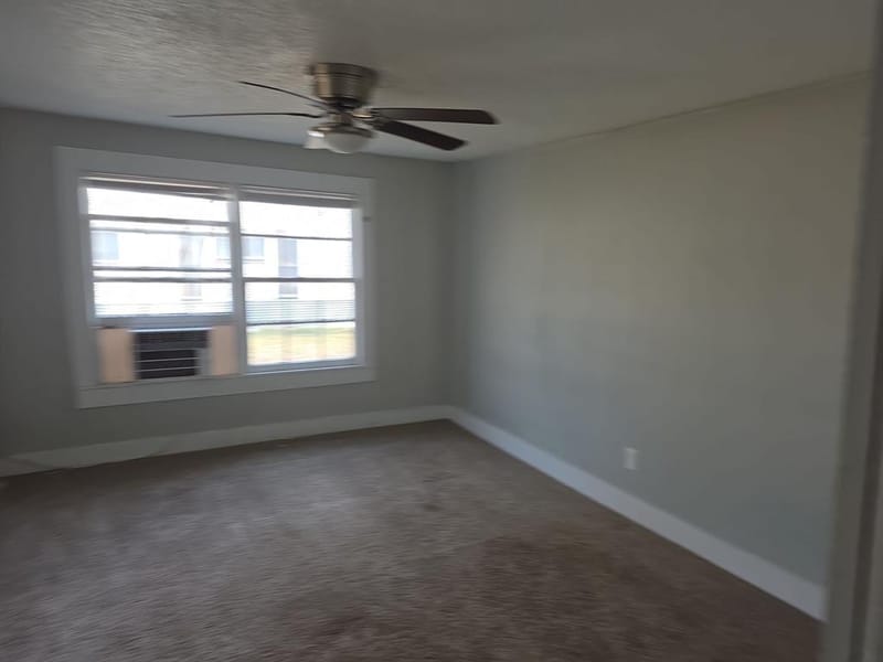 402 W 4th Street # 1, Kaufman TX 75142 - Photo 12