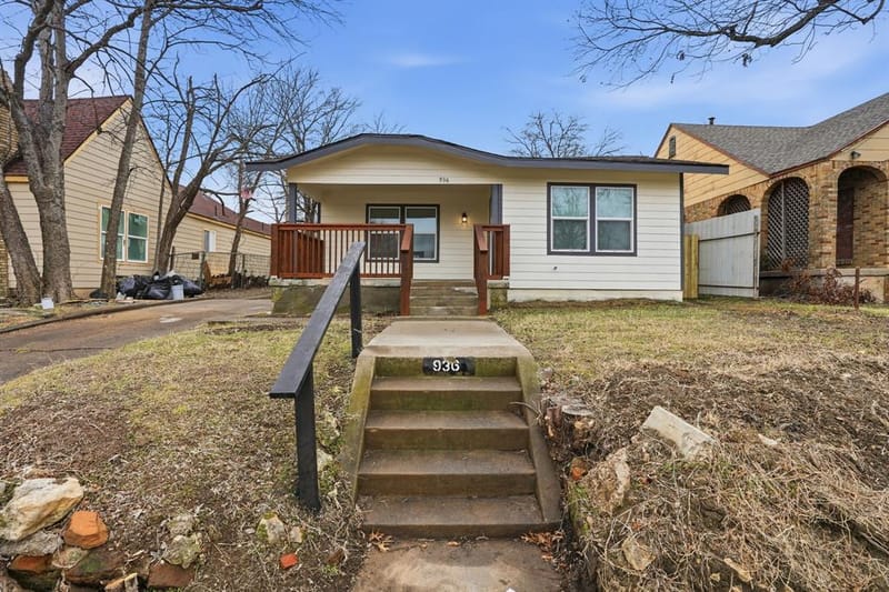 936 E Ramsey Avenue, Fort Worth TX 76104 - Photo 2