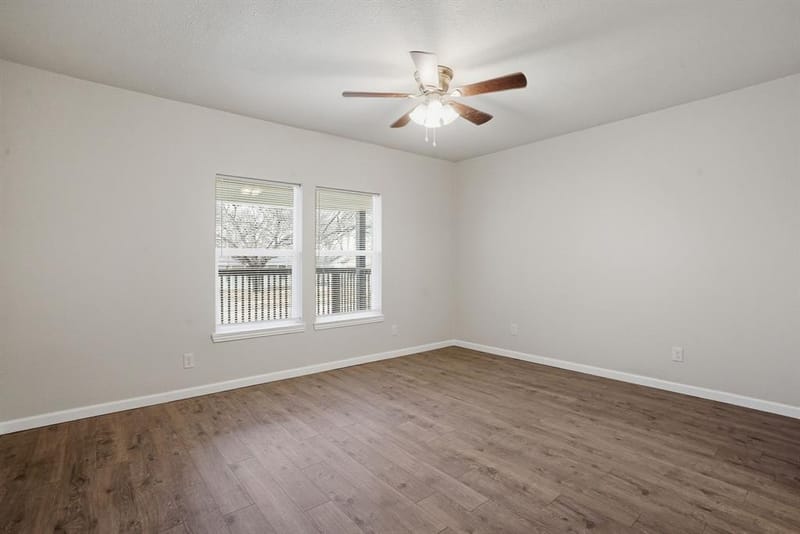 936 E Ramsey Avenue, Fort Worth TX 76104 - Photo 7