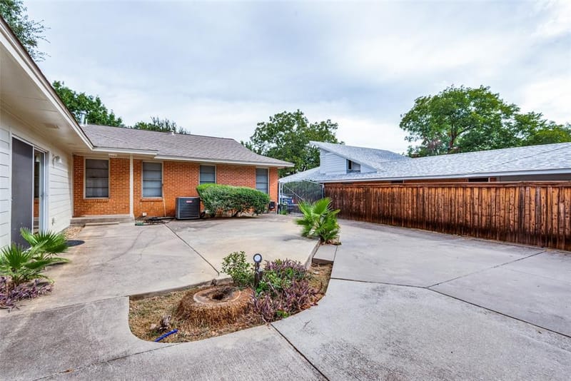 2012 Atlantic Street, Dallas TX 75208 - Photo 16