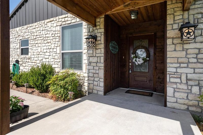 4181 County Road 2206, Greenville TX 75402 - Photo 16