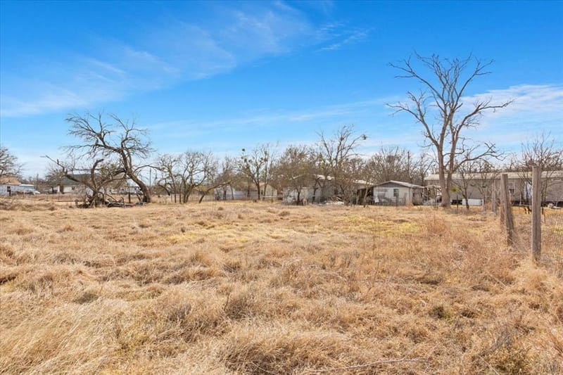 247 N Lake Street, Axtell TX 76624 - Photo 23