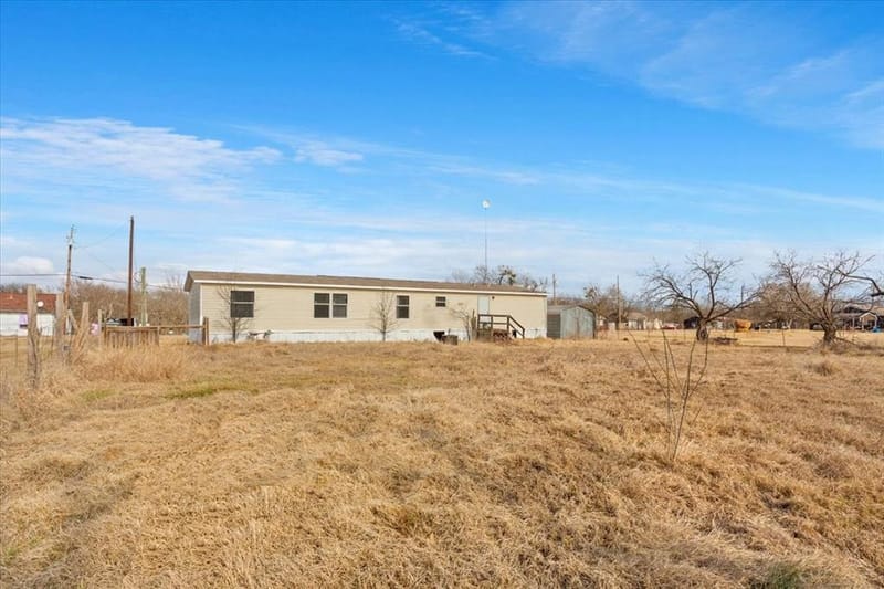247 N Lake Street, Axtell TX 76624 - Photo 22