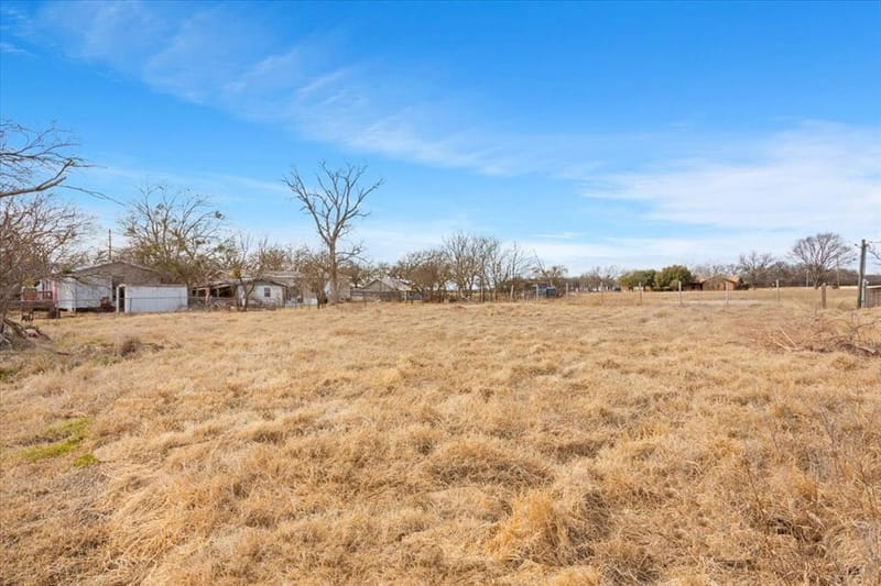 247 N Lake Street, Axtell TX 76624 - Photo 24