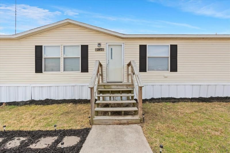247 N Lake Street, Axtell TX 76624 - Photo 4