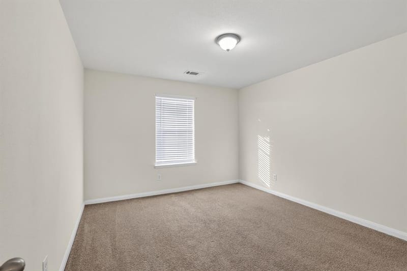 136 Eider Drive, Sanger TX 76266 - Photo 10