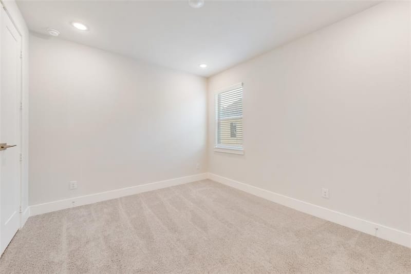 736 Ash Road, Plano TX 75075 - Photo 17