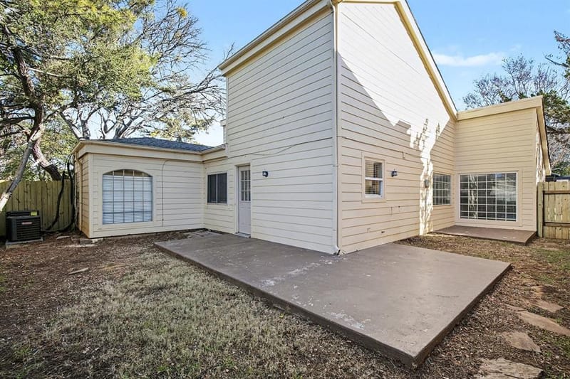 1606 Hawthorne Drive, Arlington TX 76012 - Photo 23