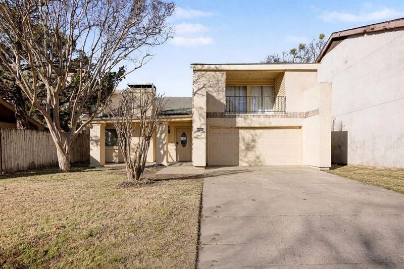 1606 Hawthorne Drive, Arlington TX 76012