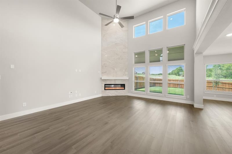 425 Newpark Boulevard, DeSoto TX 75115 - Photo 8