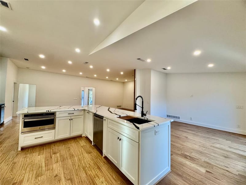 15926 Windy Meadow Drive, Dallas TX 75248 - Photo 13