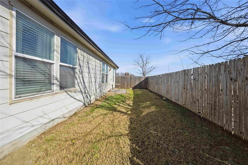205 Fossil Bridge Drive, Fort Worth TX 76131 - Photo 31