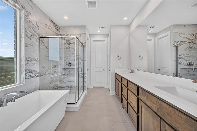 9821 Morning Cloak Drive, Denton TX 76207 - Photo 13