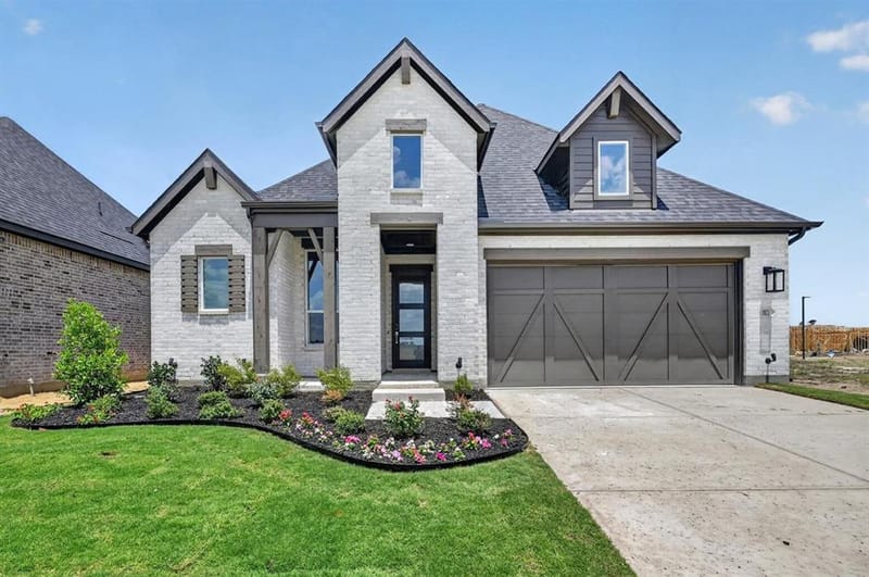 9821 Morning Cloak Drive, Denton TX 76207