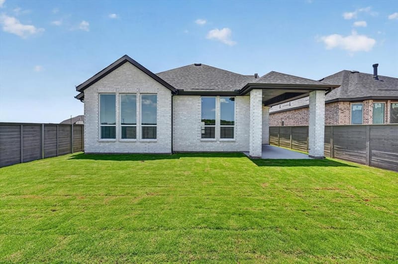 9821 Morning Cloak Drive, Denton TX 76207 - Photo 20