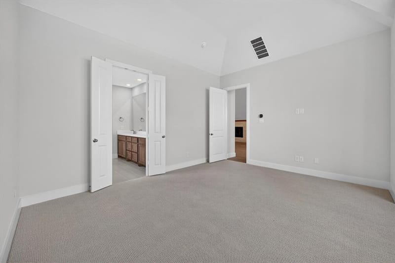 9821 Morning Cloak Drive, Denton TX 76207 - Photo 10