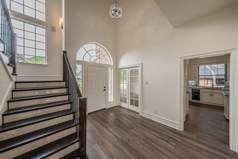 543 Timber Ridge Drive, Trophy Club TX 76262 - Photo 4