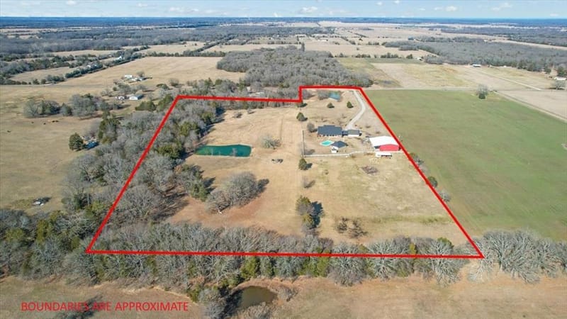 1628 County Road 2605, Bonham TX 75418 - Photo 38
