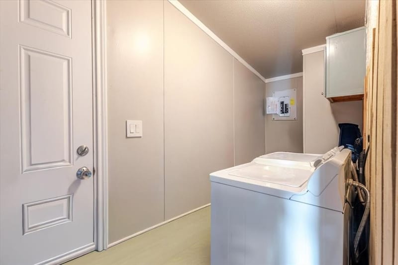5206 Buttercup Court, Granbury TX 76049 - Photo 16