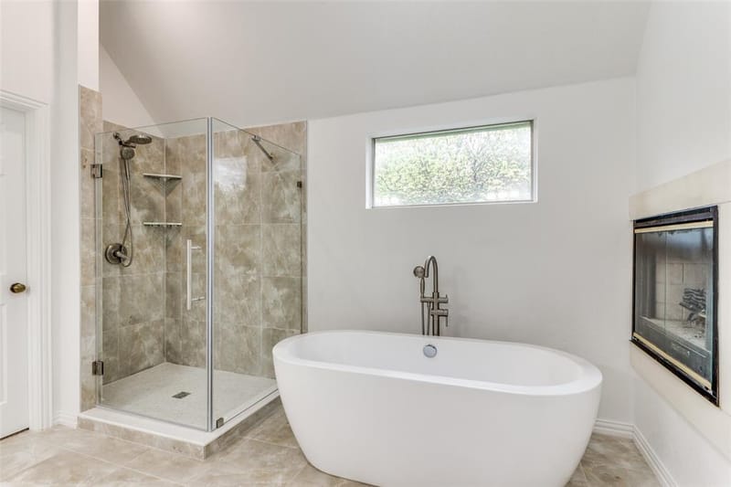 6315 Millwood Court, Arlington TX 76016 - Photo 17
