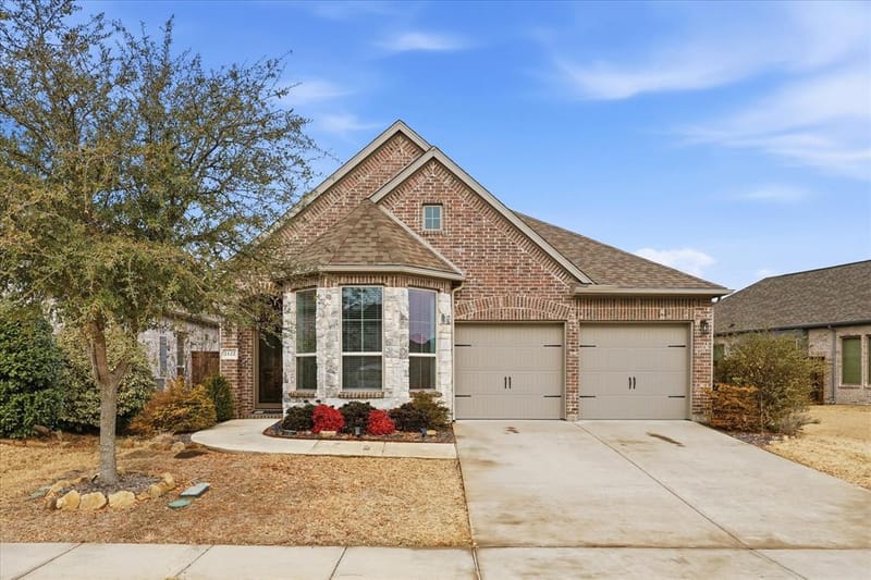 2122 Winsbury Way, Forney TX 75126 - Photo 2