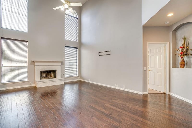 519 Deerwood Drive, Burleson TX 76028 - Photo 6
