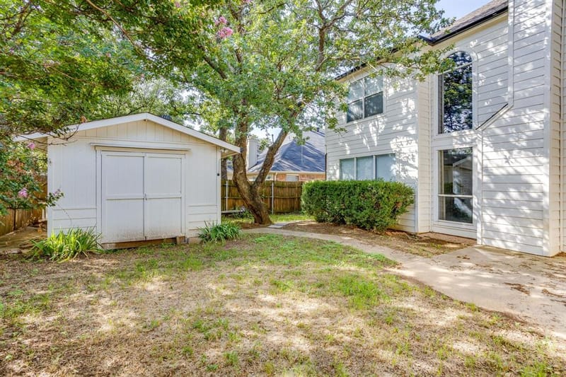 519 Deerwood Drive, Burleson TX 76028 - Photo 40