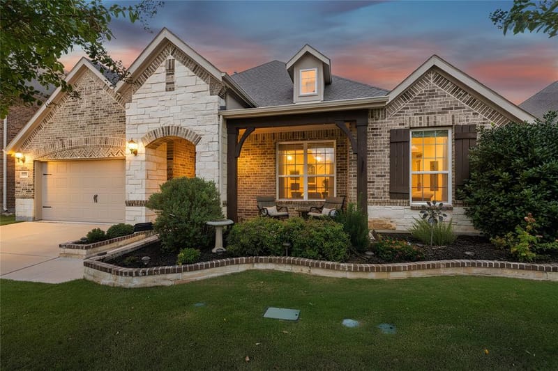 932 Basket Willow Terrace, Fort Worth TX 76052 - Photo 8