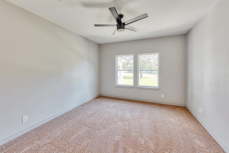 808 N Main Street, Tioga TX 76271 - Photo 17
