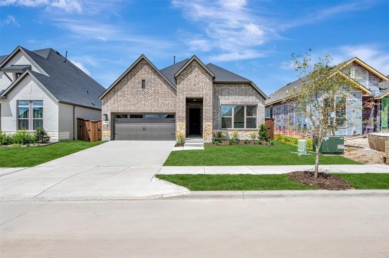7812 Pondview Lane, Fort Worth TX 76123