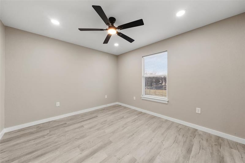 1905 Sanger Avenue, Waco TX 76707 - Photo 15