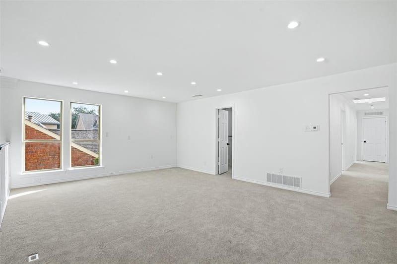 2 Parliament Place, Dallas TX 75225 - Photo 17