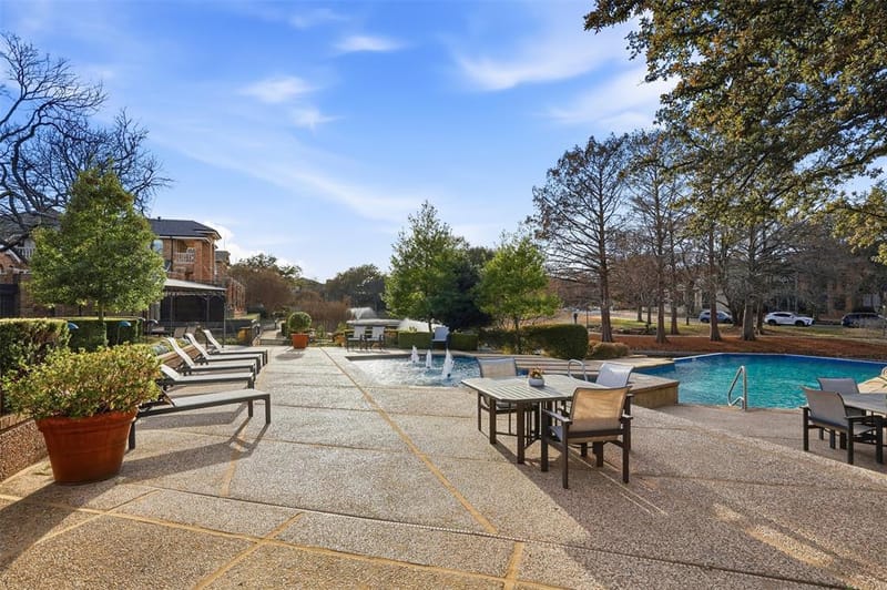 2 Parliament Place, Dallas TX 75225 - Photo 34