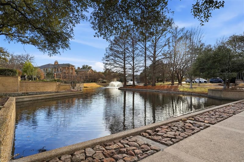 2 Parliament Place, Dallas TX 75225 - Photo 33
