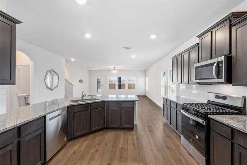 4009 Savoy Way, McKinney TX 75071 - Photo 8